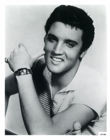 Uno de los primeros rockeros más famosos, el mítico Elvis Presley